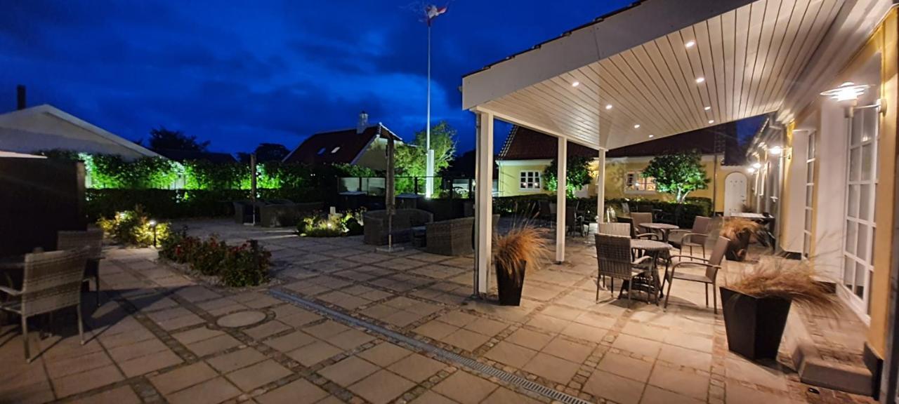 Toftegarden Guesthouse - Apartments & Rooms 斯卡恩 外观 照片