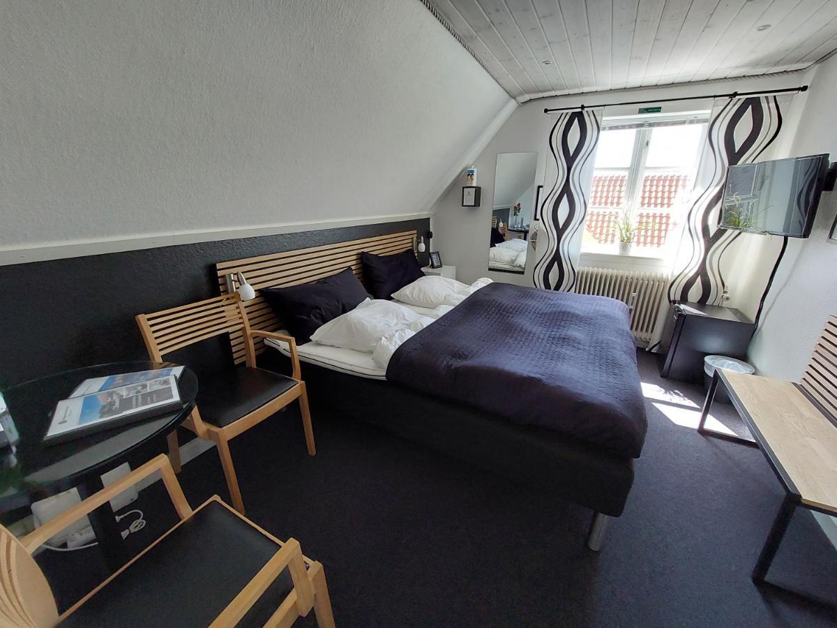 Toftegarden Guesthouse - Apartments & Rooms 斯卡恩 外观 照片